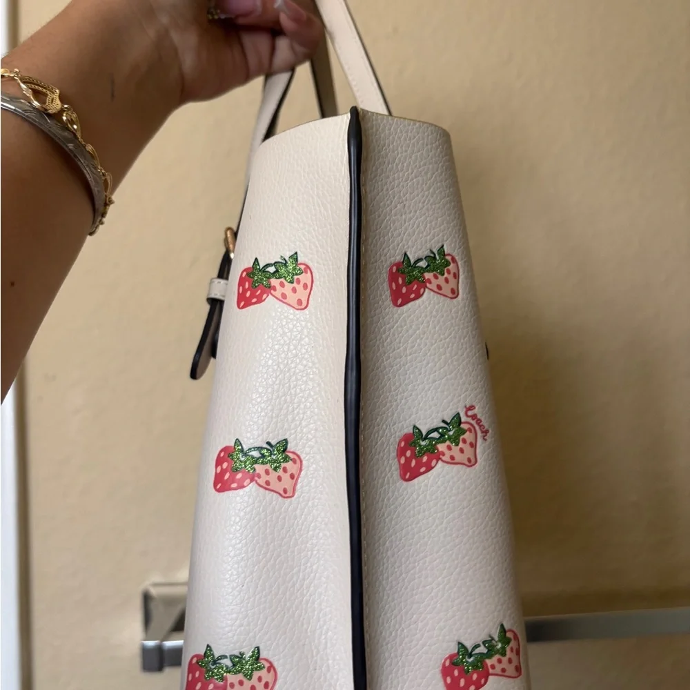 Coach Cream Tote with Strawberry Print - Picture 4 of 6